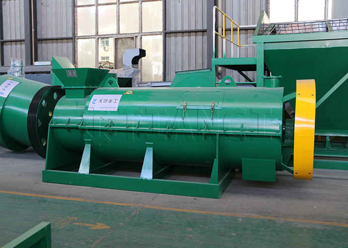 Granulateur d'engrais organique de type humide de taille comprise entre 1 et 10 mm