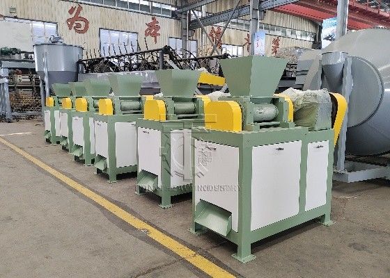 NPK Fertilisant Granule Machine de fabrication fournisseur Granulateur à double rouleau avancé Granulateur d'engrais organique Granulateur