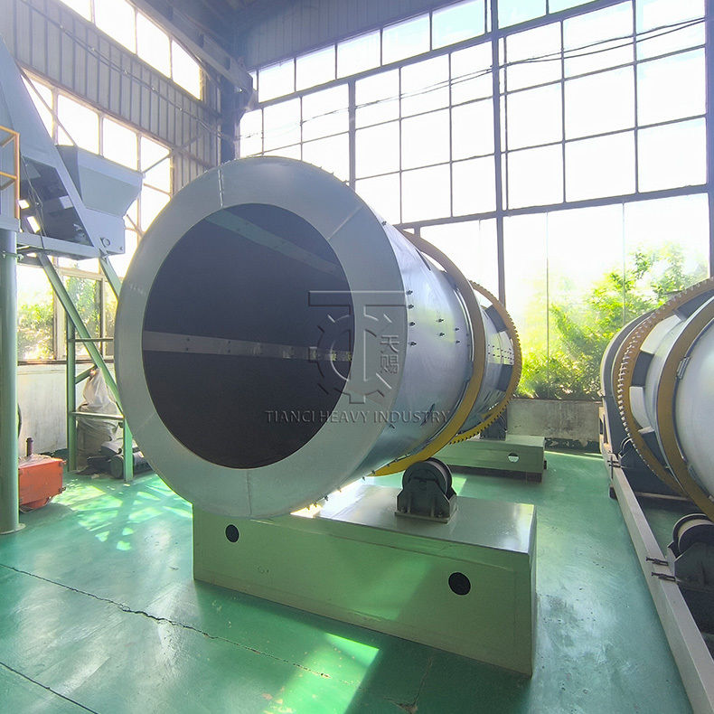 La magie du granulateur à tambour rotatif pour transformer la poudre de phosphate en granulés sphériques