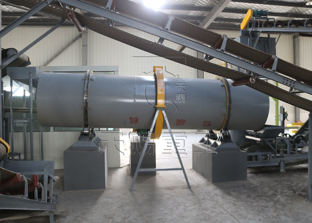 Machine de granulation de poudre d'engrais composés de grande capacité Granulateur à tambour rotatif