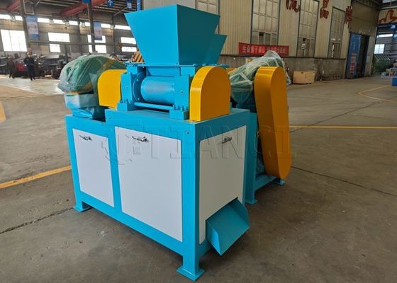 Granulateur d'engrais à pression à rouleaux pour la granulation de poudre sèche de 2 à 10 mm